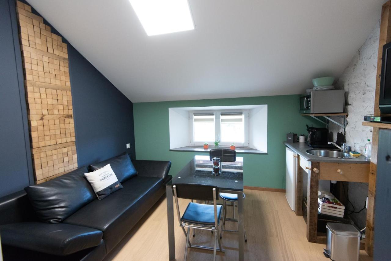 La Chambre des Carrelets Montigny-sur-l'Ain Extérieur photo