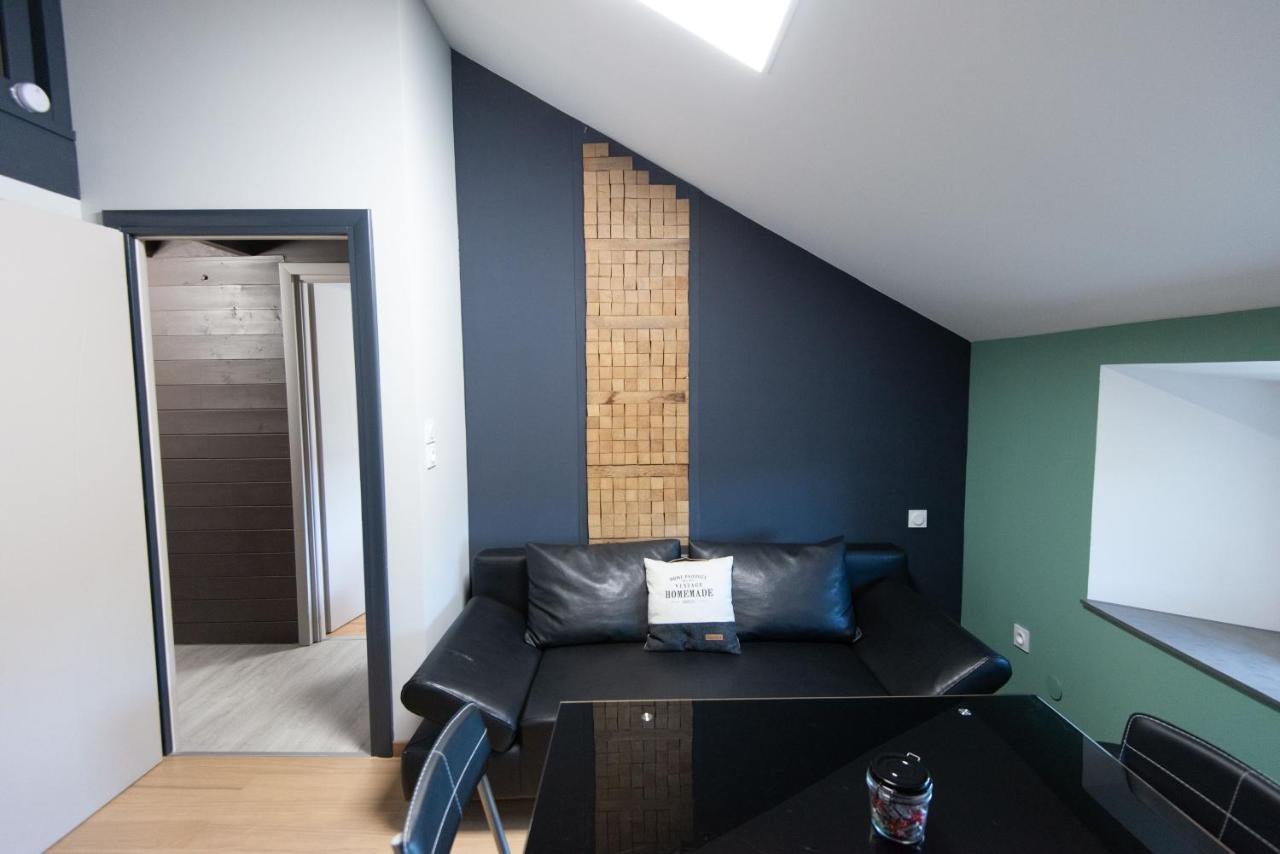 La Chambre des Carrelets Montigny-sur-l'Ain Extérieur photo